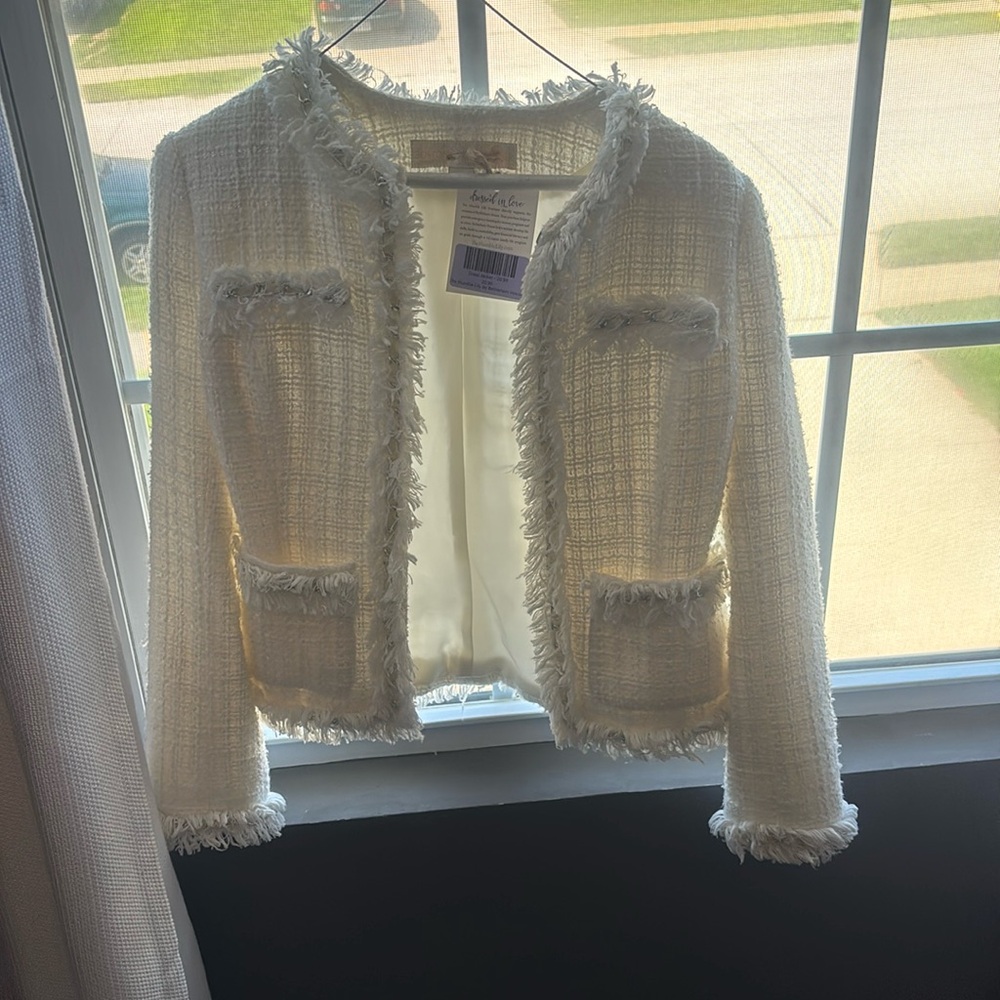 White/cream tweed jacket